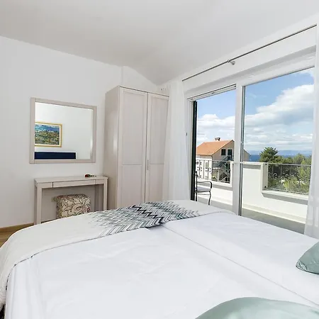 Family Makarac , Perfect Getaway With Heated Pool 빌라 밀나