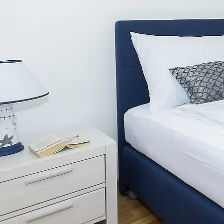 Family Makarac , Perfect Getaway With Heated Pool *